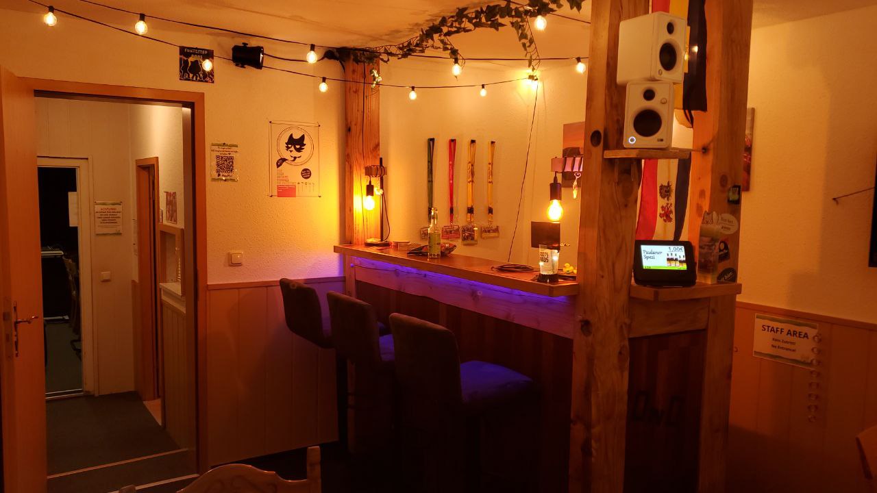 Bar im Clubraum